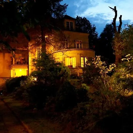 Marysin Bed & Breakfast 3*