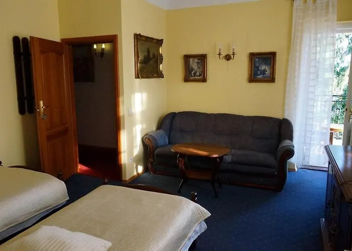 Marysin Bed & Breakfast 3*