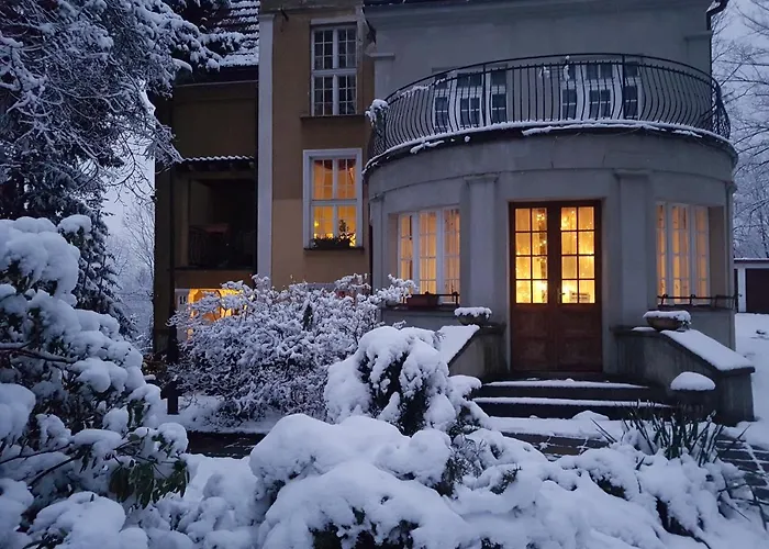 Marysin Bed & Breakfast 3*