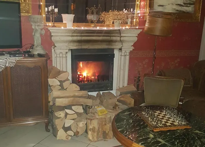 Marysin Bed & Breakfast 3*