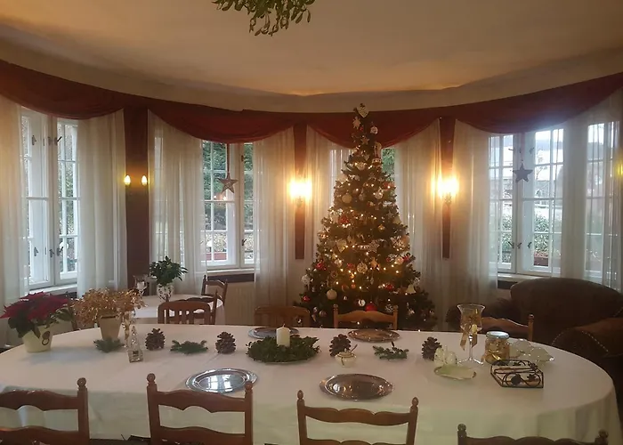 Marysin Bed & Breakfast 3*